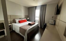 Flat 808 localizado no Centro de Três Rios